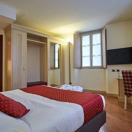 Hotel Centrale Best Western Signature Collection-2